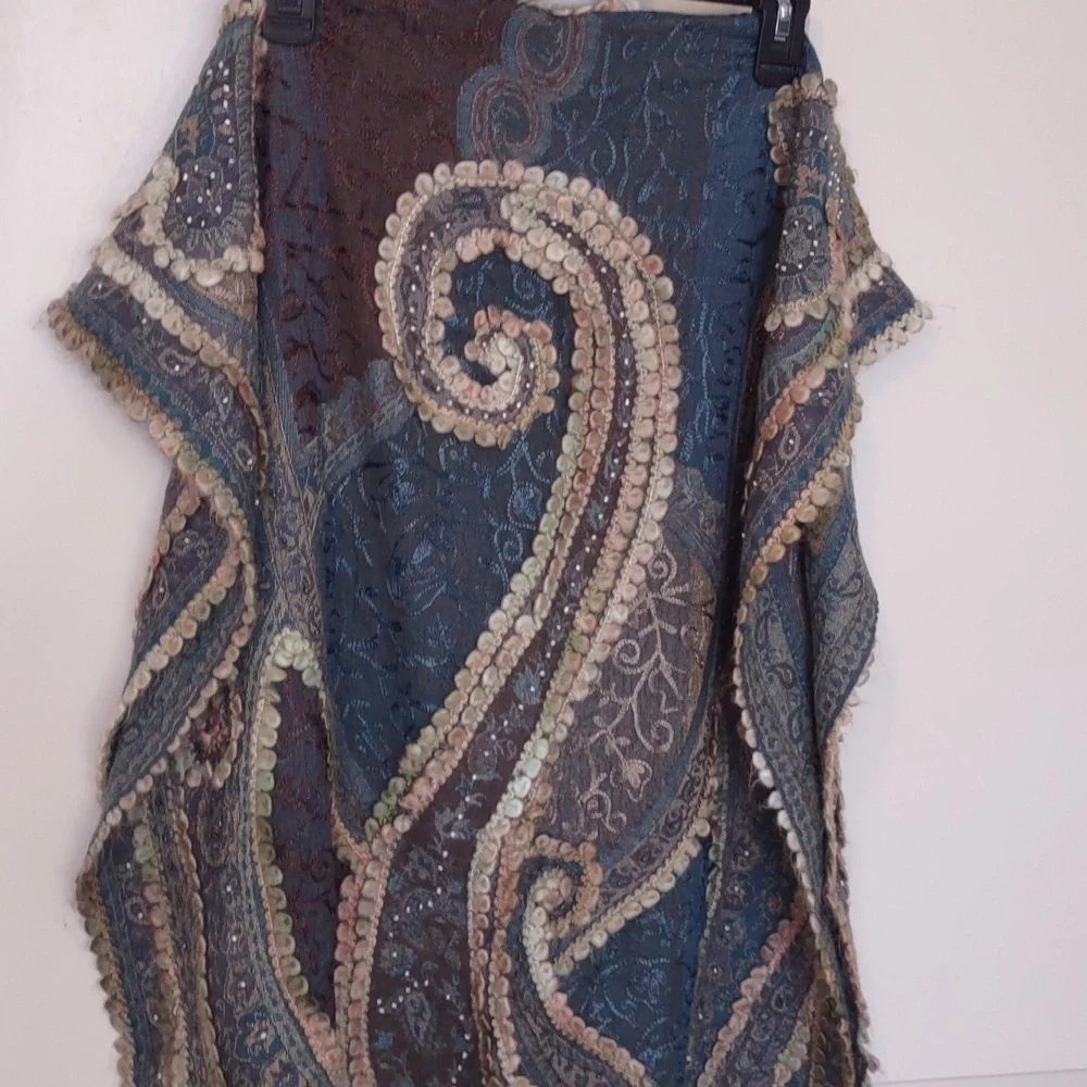 Chelsea by Joseph Beautiful Beaded Crochet Wrap Scarf Shawl Oversized Paisley